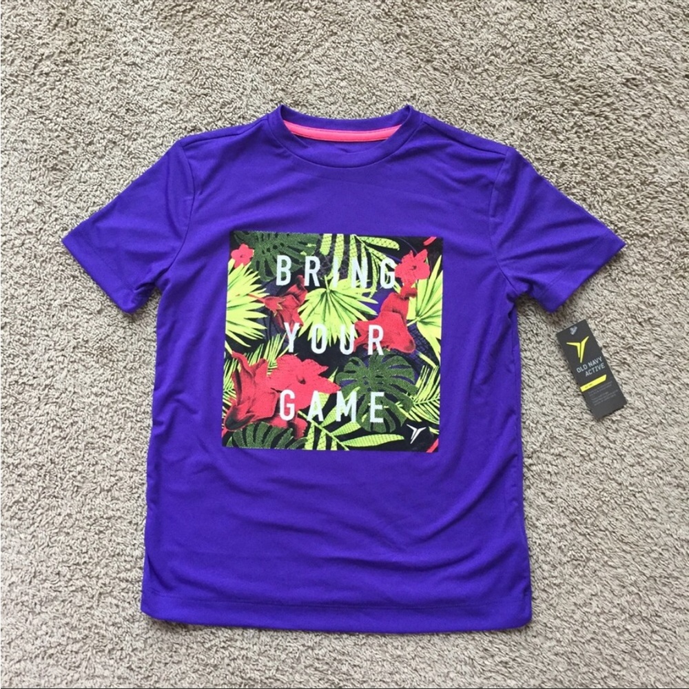 Old Navy Active top.